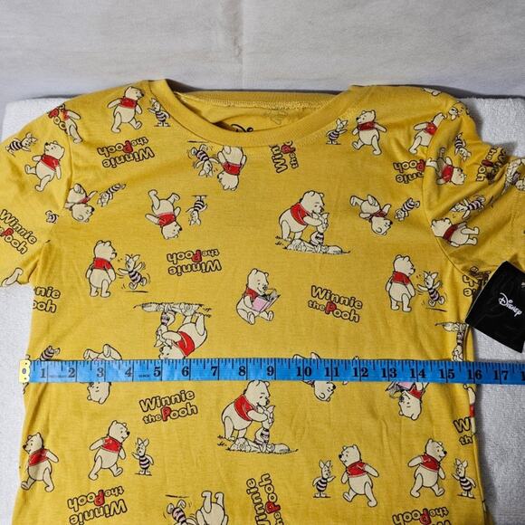 Disney's Winnie the Pooh Character T-shirt NWT Juniors Size M - Picture 7 of 8